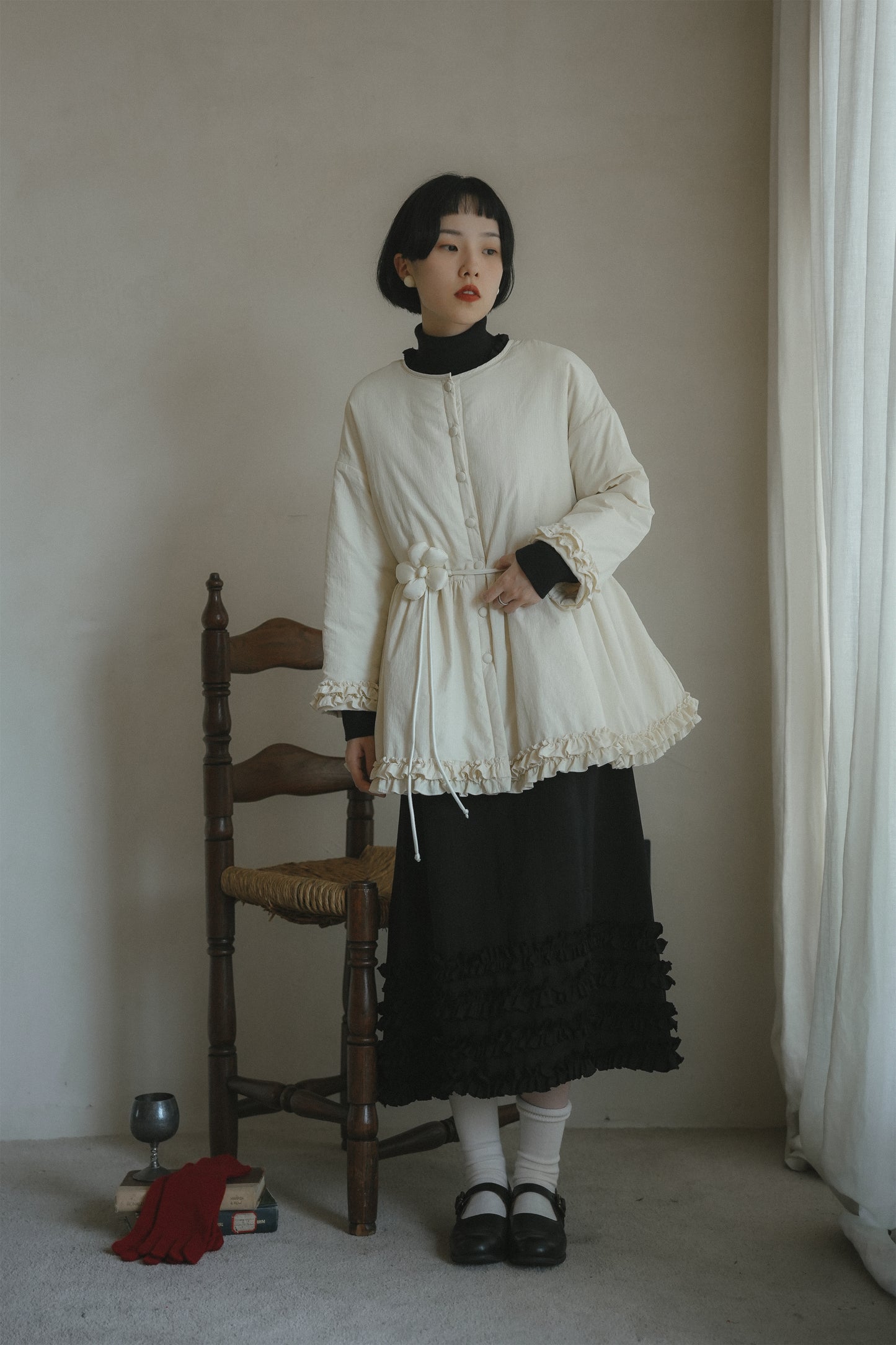 中綿コート •8430250912とノースリーブワンピース•8099241117 と黒いニットワンピース•9843200905(11月下旬発送予定)