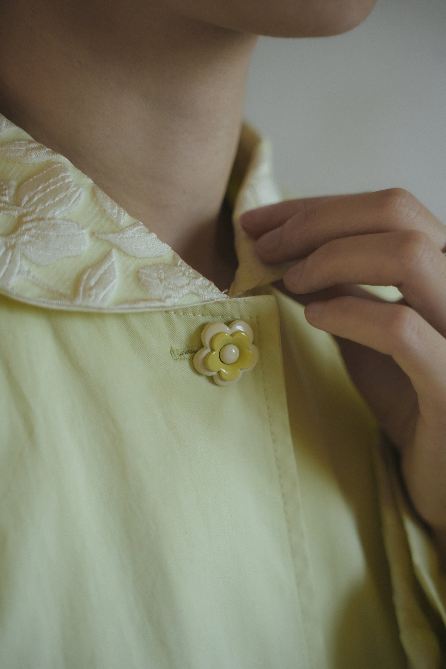 コート•7879250810とワンピース•9896250811とベルト•SP21