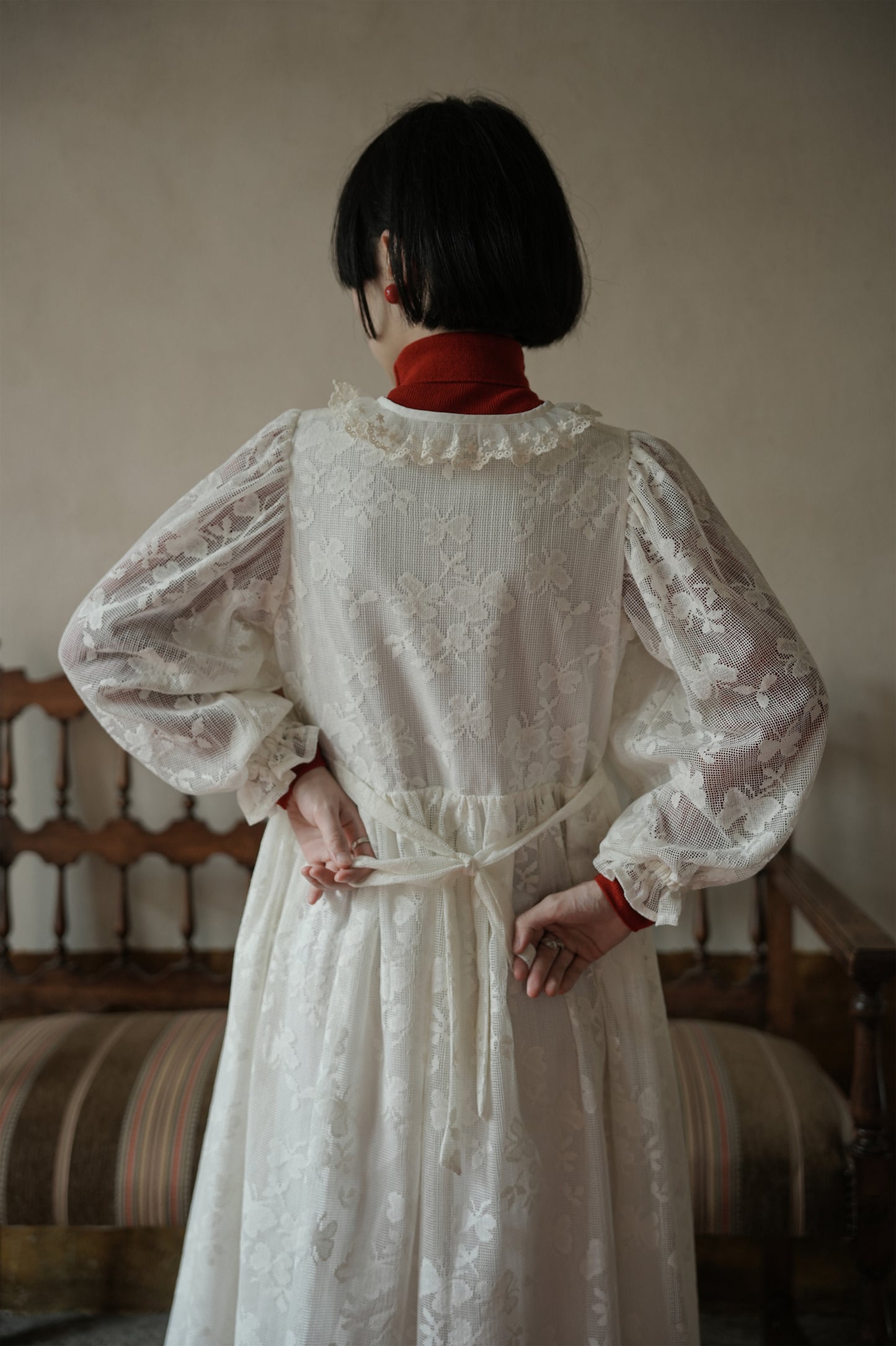 ワンピース·6128250501と赤いウールニット·7288250565