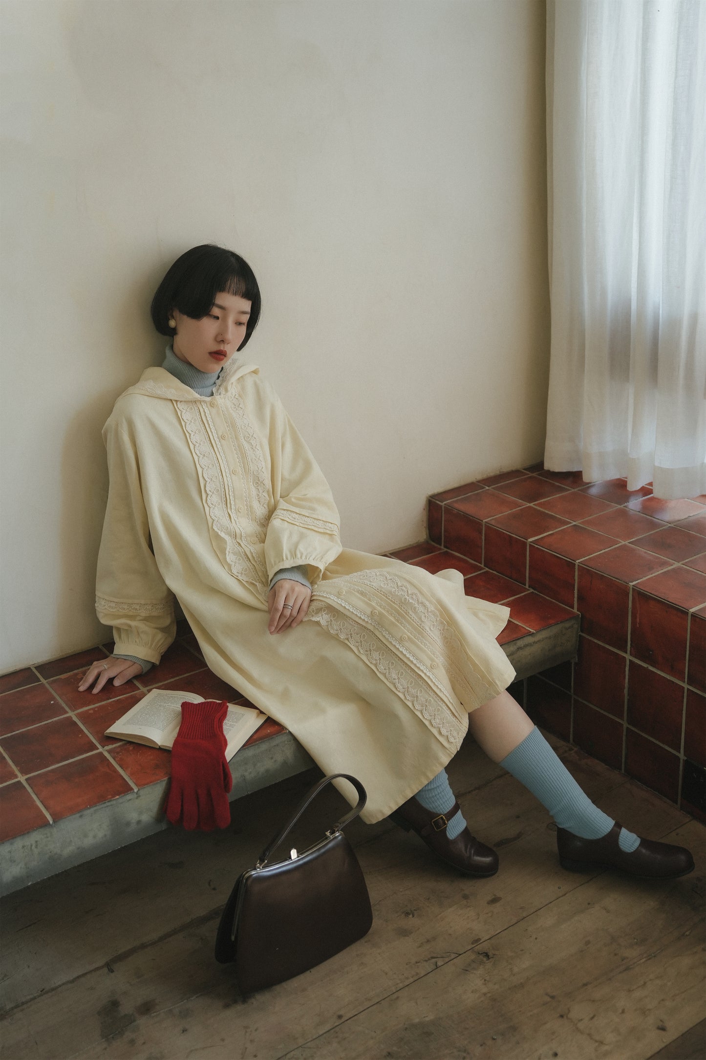 イエローワンピース•9856250802/ブルーウールニット·7288250566(12月上旬発送予定)