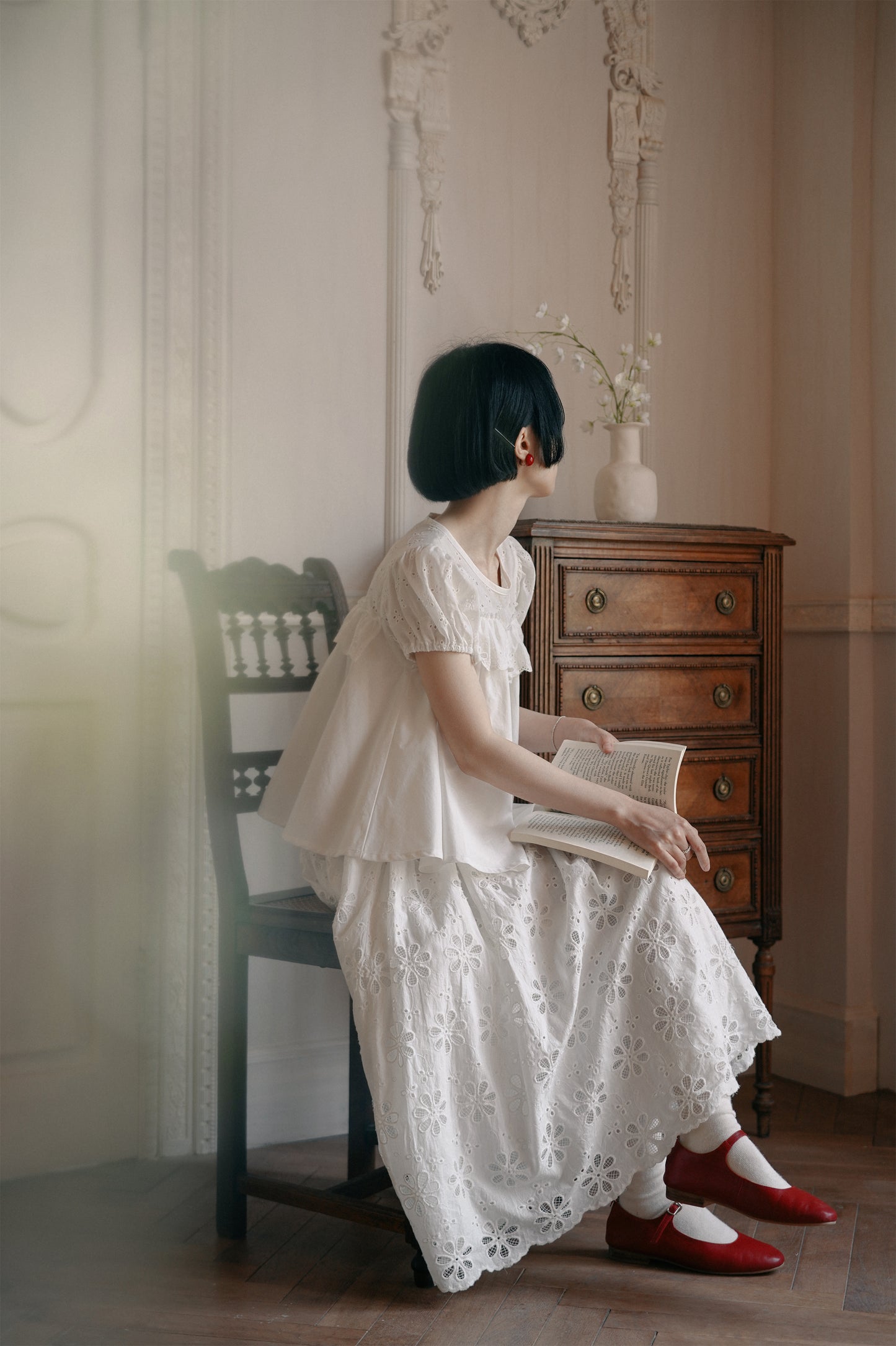 ブラウス•6129250102 とスカート•8628241236