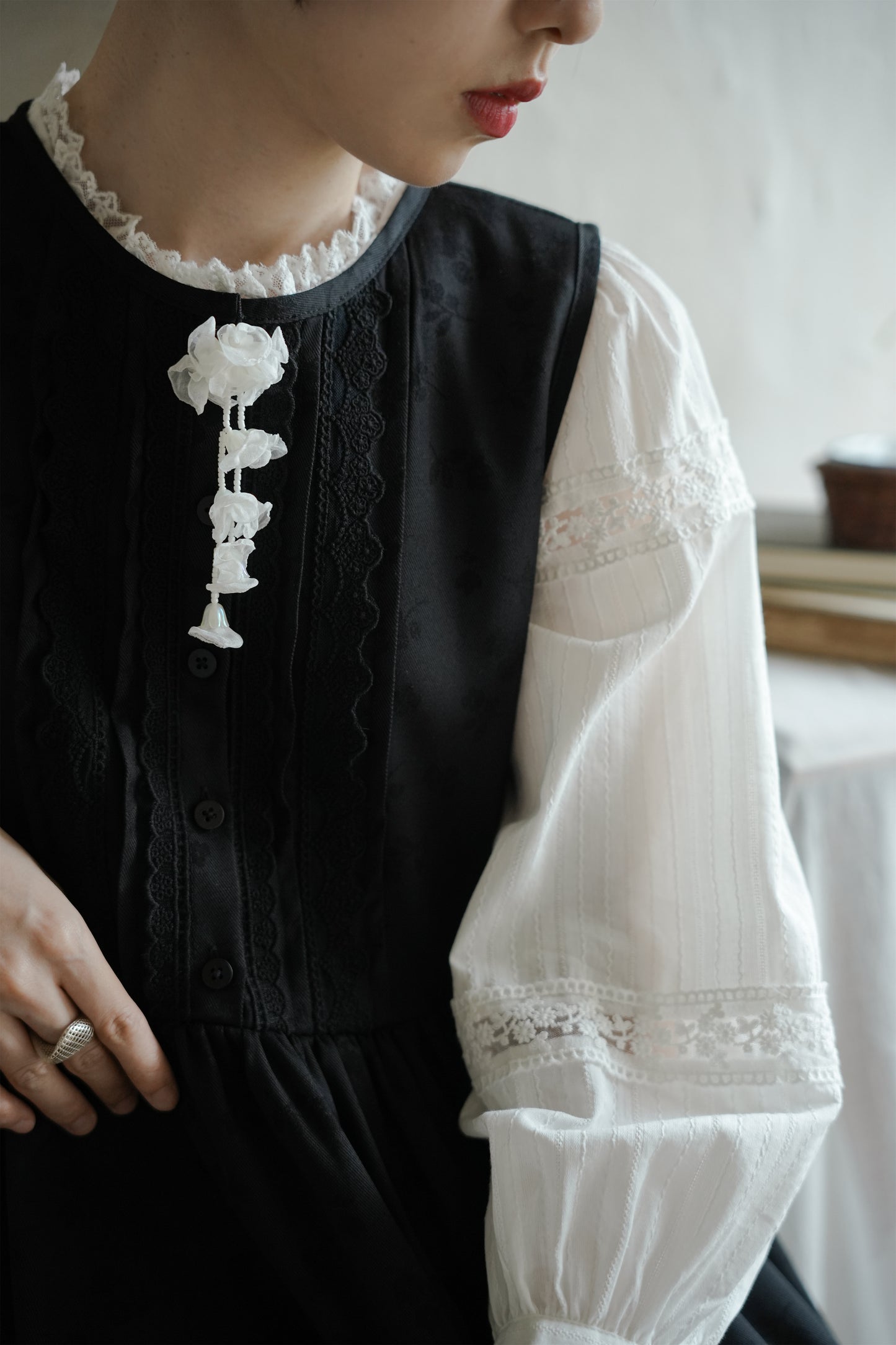 ワンピース（ブローチ別売り）·6518250585とブラウス·6198200602