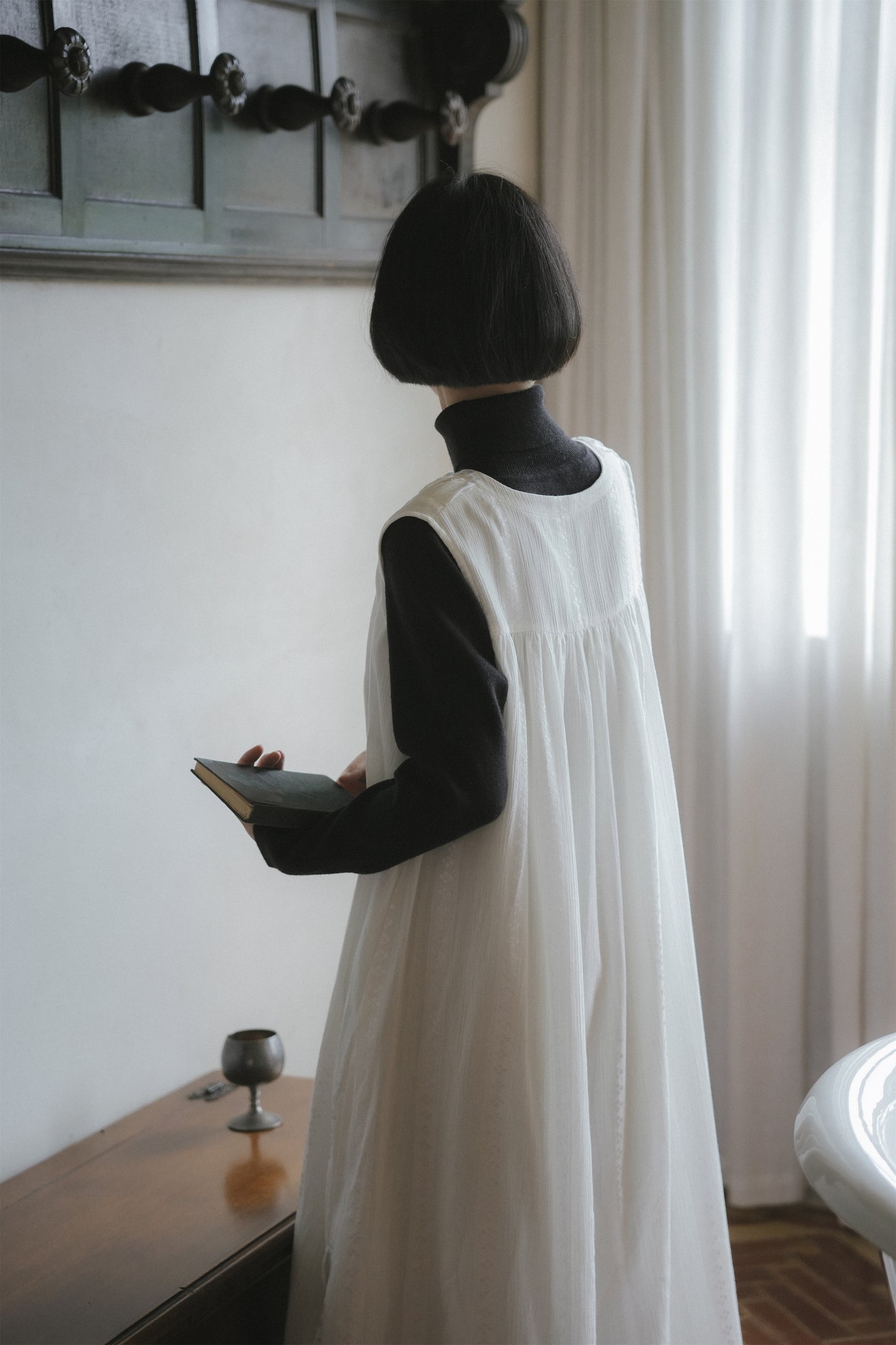 ノースリーブワンピース•6176250112／黒いニットワンピース•9843200905