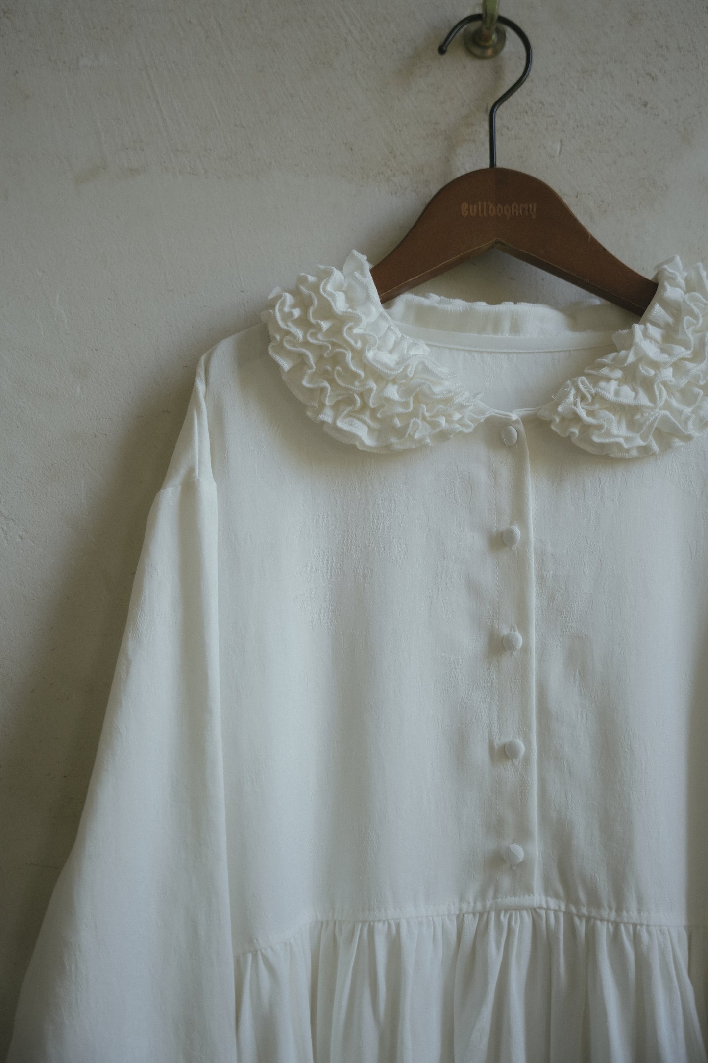 白いワンピース•9833250807